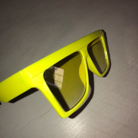 Neon Yellow Square Sunglasses Flat Top Gradient - Picture 6 of 7